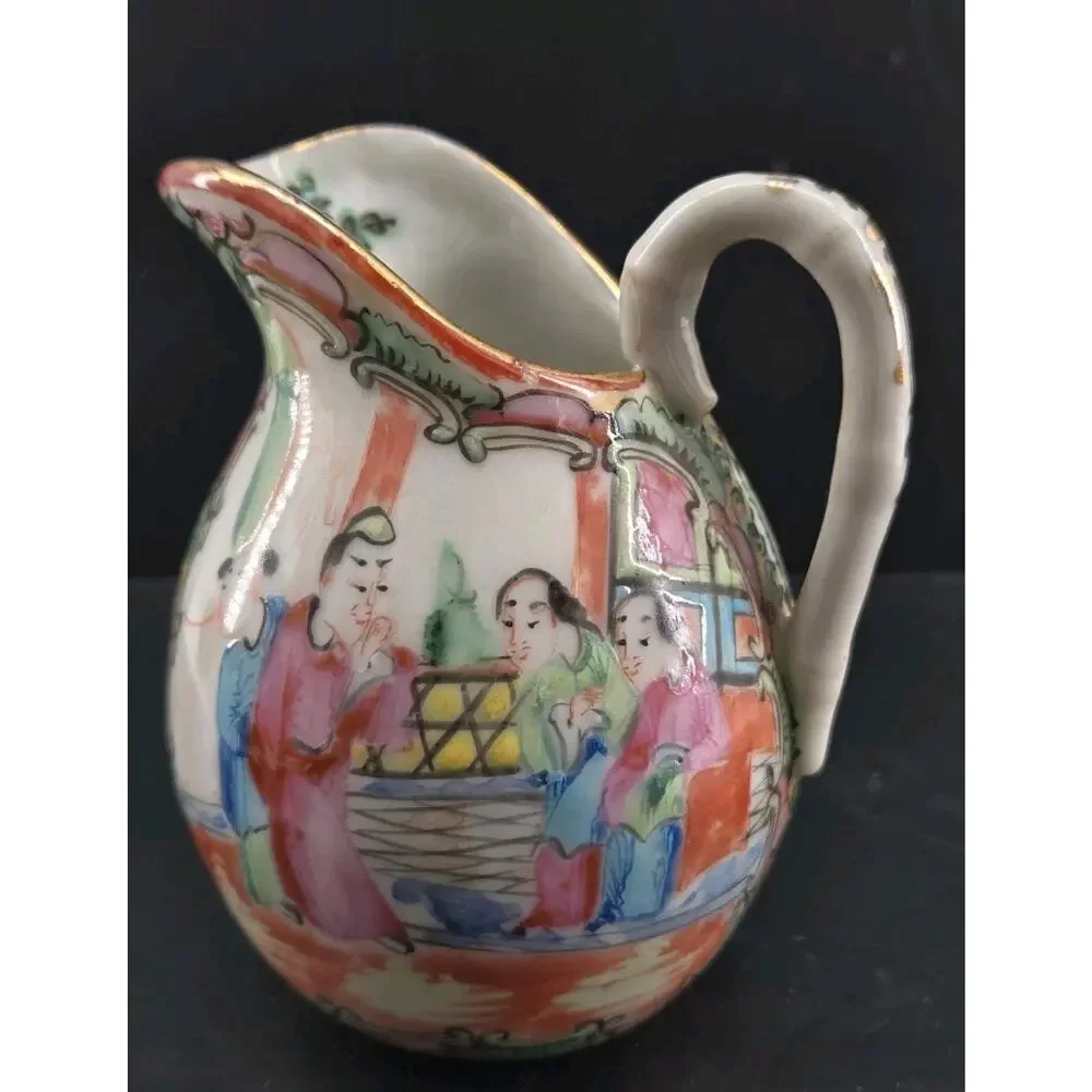 Vtg Chinese Export Famille Rose Medallion Porcelain Hand Painted Creamer Pitcher